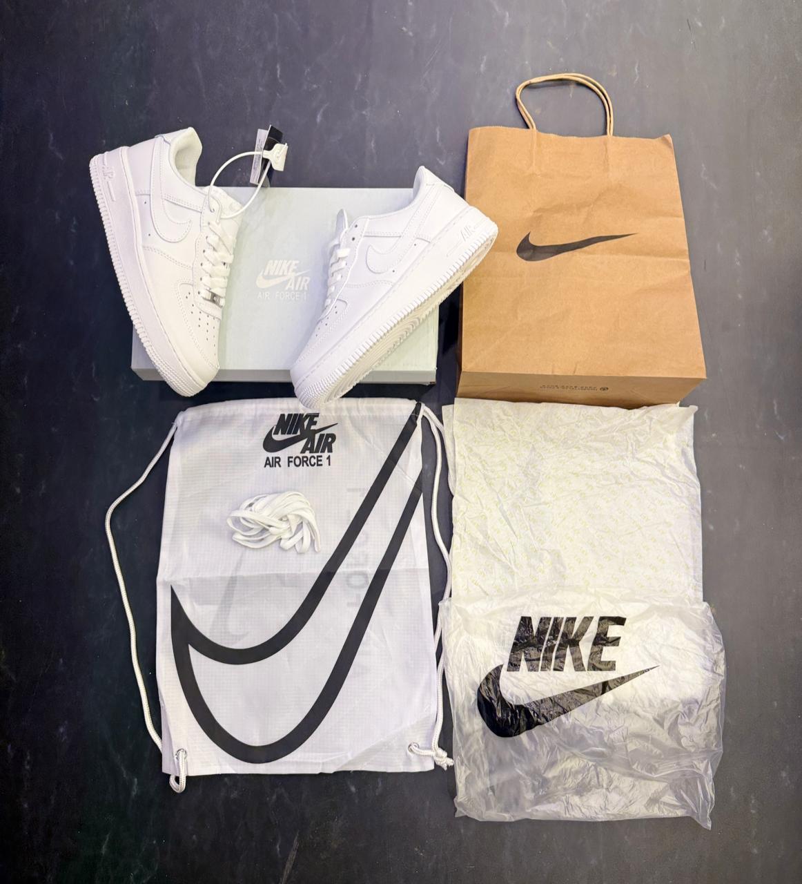 NIKE AIRFORCE ONE
